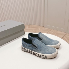 Balenciaga Low Shoes